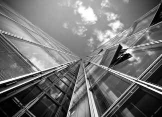 Układanie paneli podłogowych Układanie paneli podłogowych