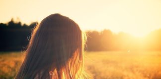 Społeczny przymus kupowania