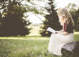 Jak naturalnie wybielić zęby