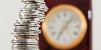 Oszczędzanie w skarpecie