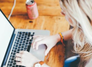 Praca dla małolata. Praca dla małolata.