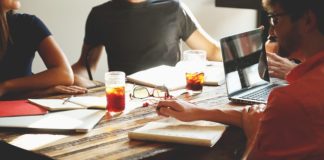 Umowa zlecenie dla studenta