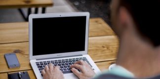 czym handlować żeby zarobić