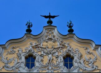 Do kogo należy Falken? Do kogo należy Falken?