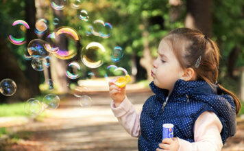 Jak uszczęśliwić 18-miesięczne dziecko